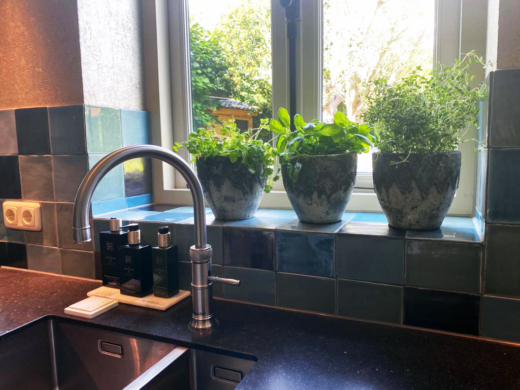 1da6027d-2cbc-4f51-8584-0a231bdabfbd