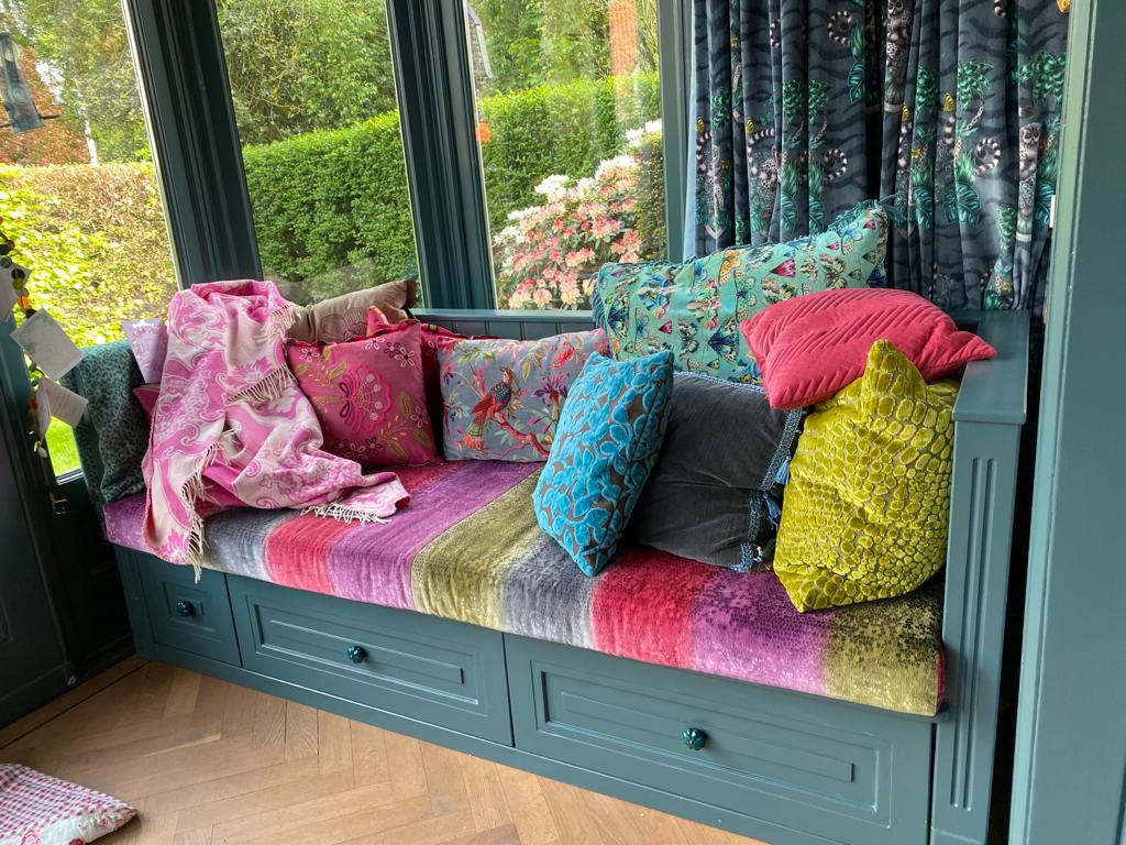 d378356c-70c0-4b61-a065-c34c13a9d5ae